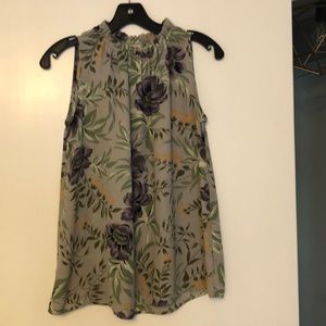 Loft Floral Sleeveless Blouse Small